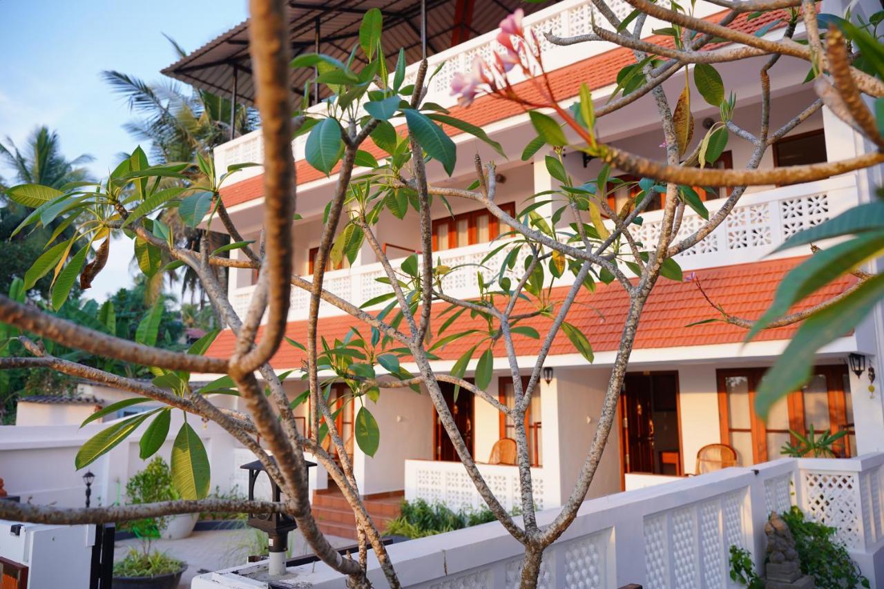 Buddha Beach Hotel Kovalam Eksteriør billede