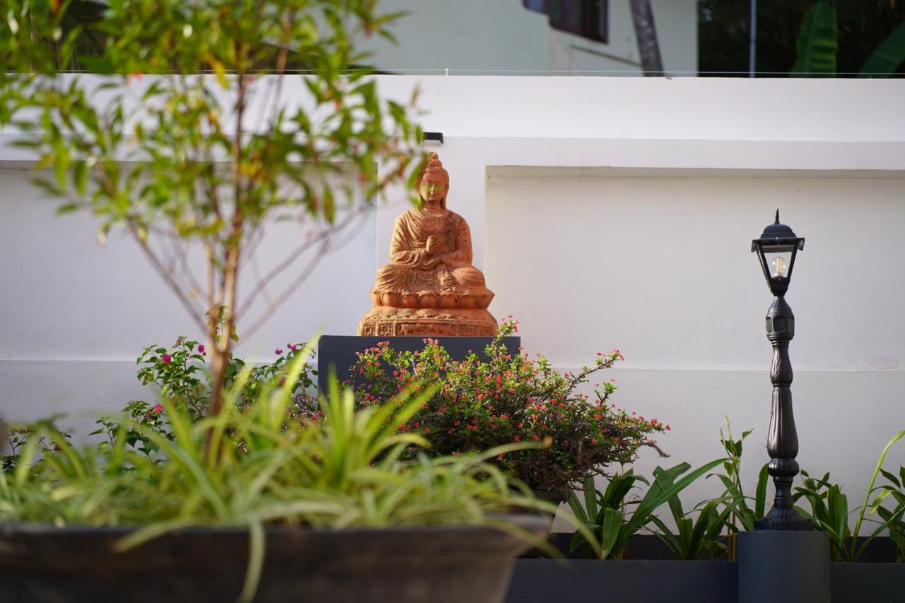 Buddha Beach Hotel Kovalam Eksteriør billede