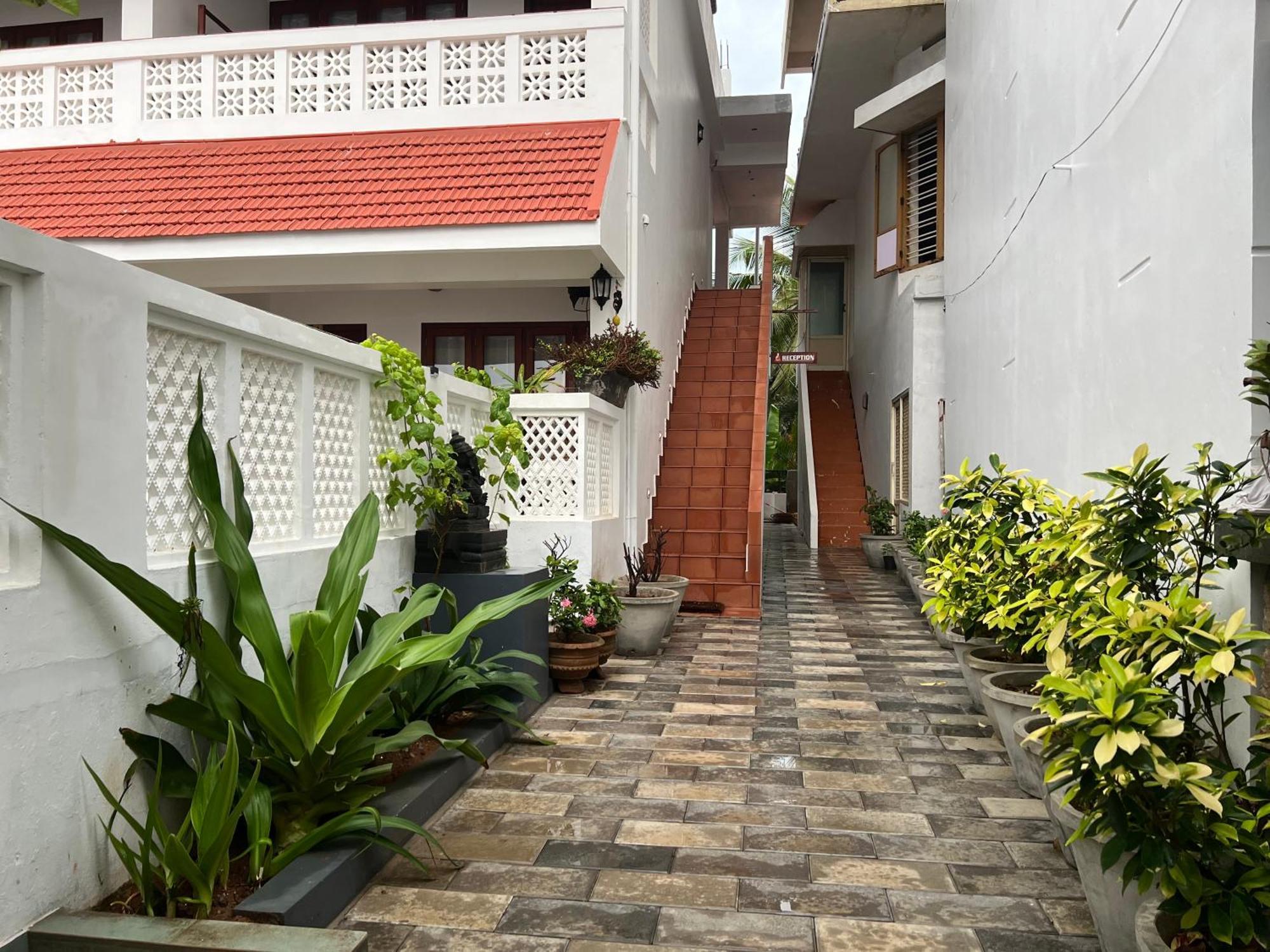 Buddha Beach Hotel Kovalam Eksteriør billede