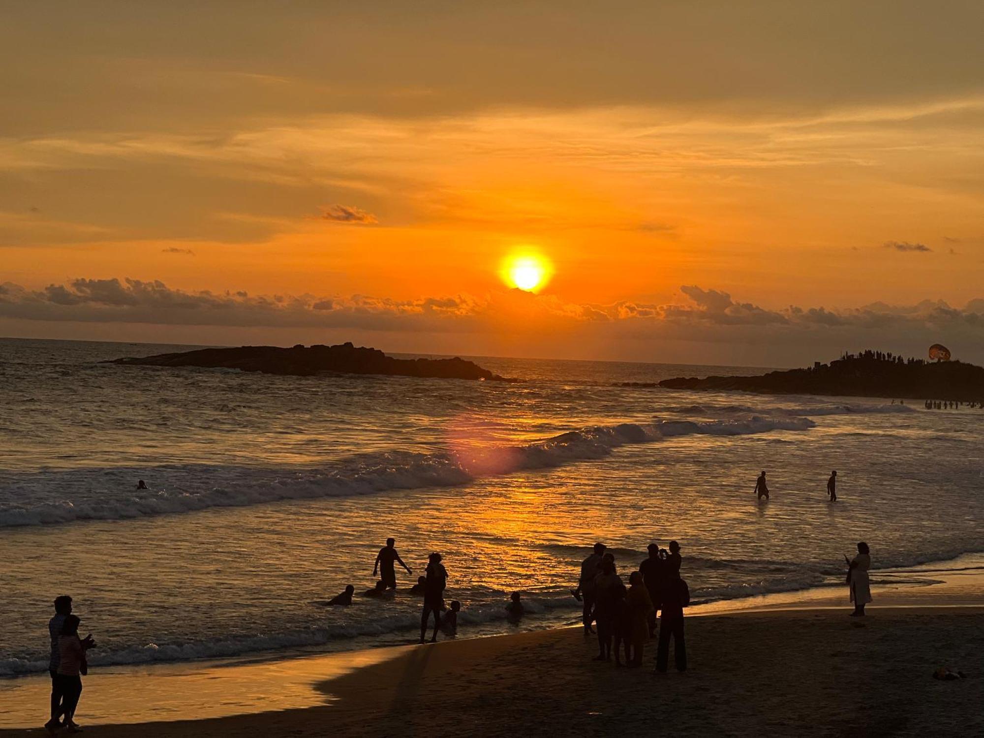 Buddha Beach Hotel Kovalam Eksteriør billede